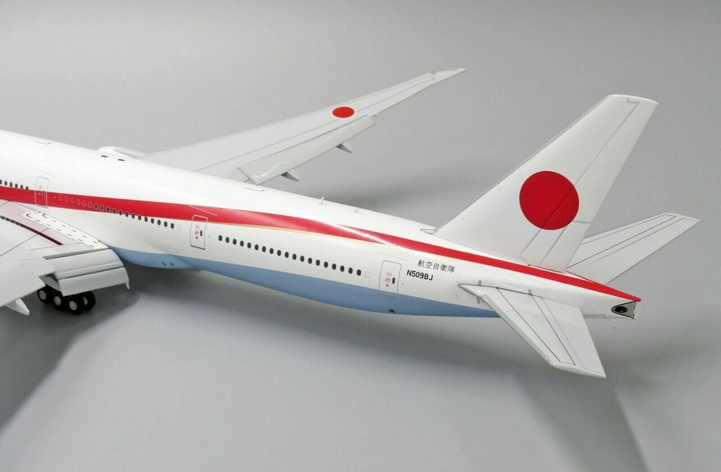 JC WINGS B777-300ER JAPANESE AIR SELF DEFNCE FORCE (JASDF) (FLAPS DOWN) REG: N509BJ