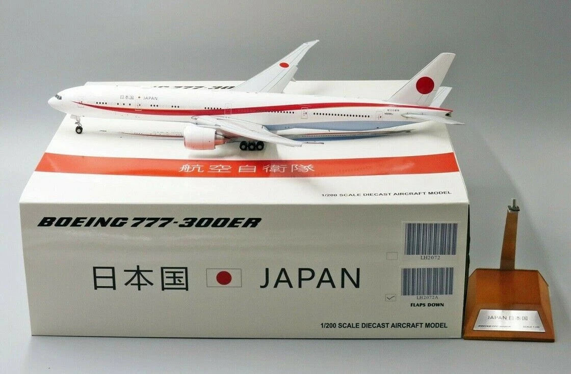 JC WINGS B777-300ER JAPANESE AIR SELF DEFNCE FORCE (JASDF) (FLAPS DOWN) REG: N509BJ