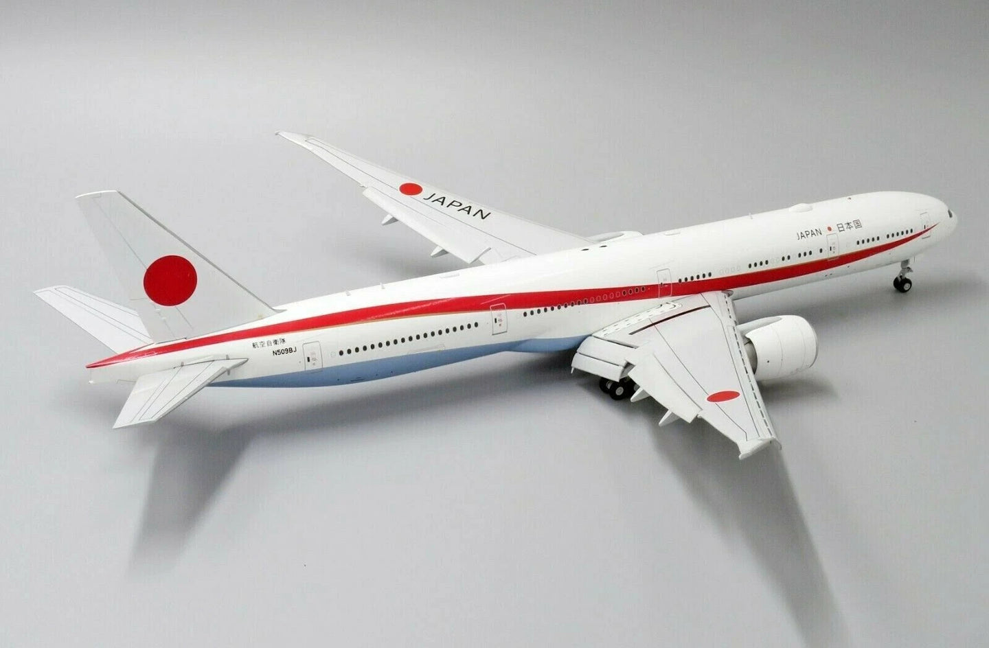 JC WINGS B777-300ER JAPANESE AIR SELF DEFNCE FORCE (JASDF) (FLAPS DOWN) REG: N509BJ