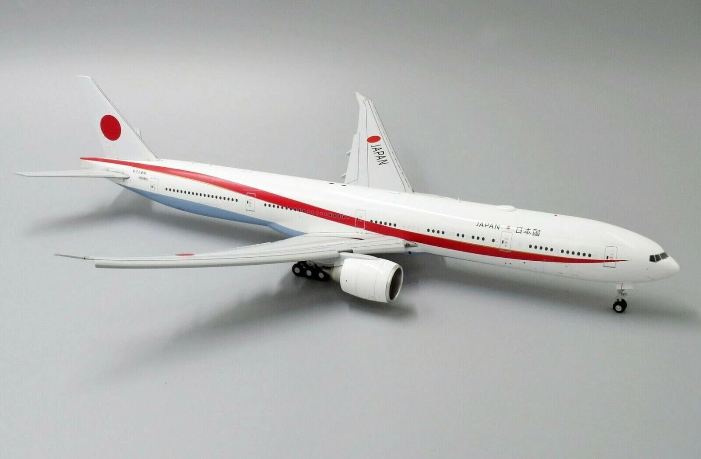 JC WINGS B777-300ER JAPANESE AIR SELF DEFNCE FORCE (JASDF) (FLAPS DOWN) REG: N509BJ