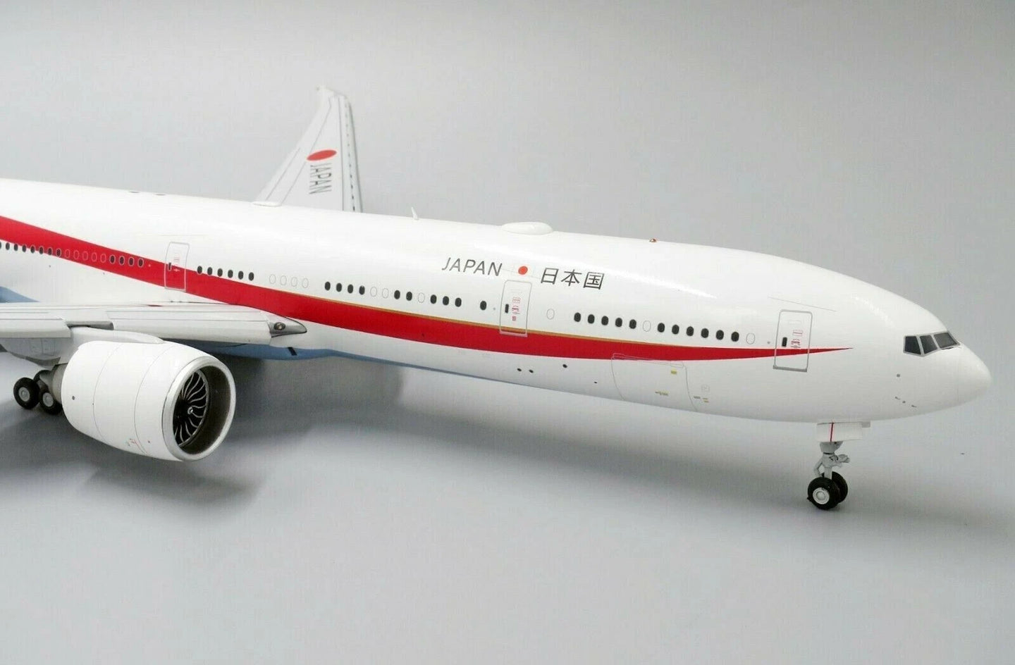 JC WINGS B777-300ER JAPANESE AIR SELF DEFNCE FORCE (JASDF) (FLAPS DOWN) REG: N509BJ