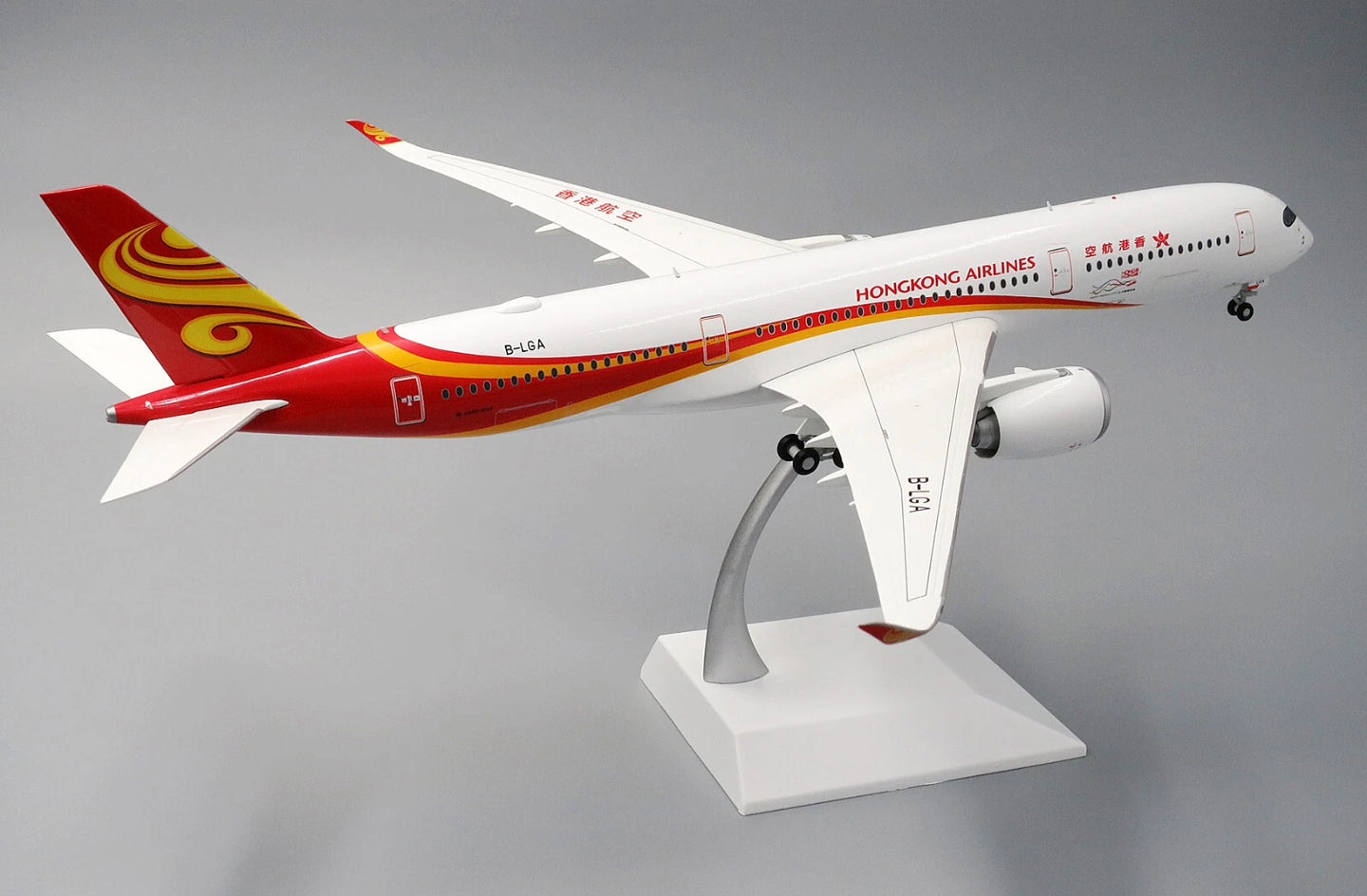 JC WINGS A350-941 HONGKONG AIRLINES REG: B-LGA