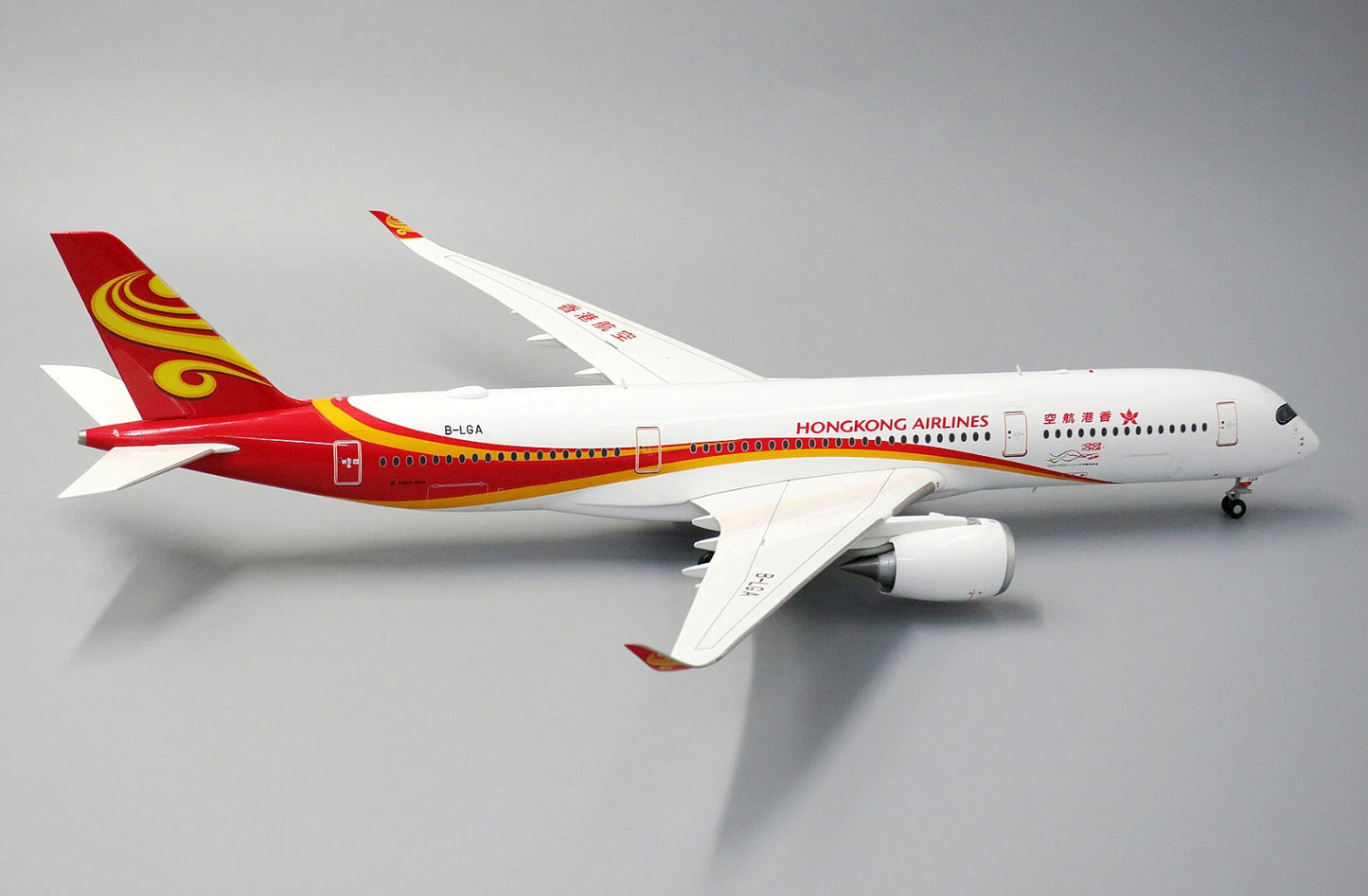 JC WINGS A350-941 HONGKONG AIRLINES REG: B-LGA