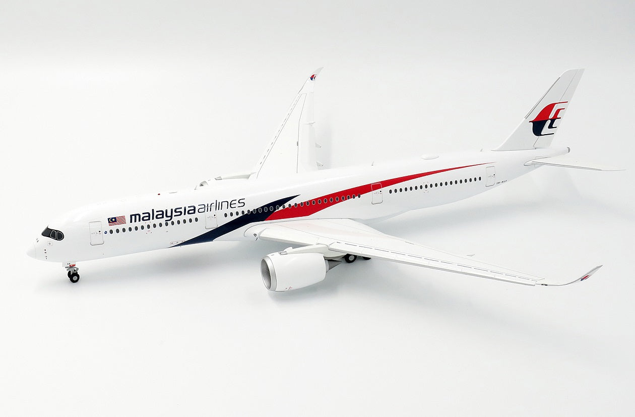 JC WINGS A350-900 MALAYSIA AIRLINES (FLAPS DOWN) REG: 9M-MAB