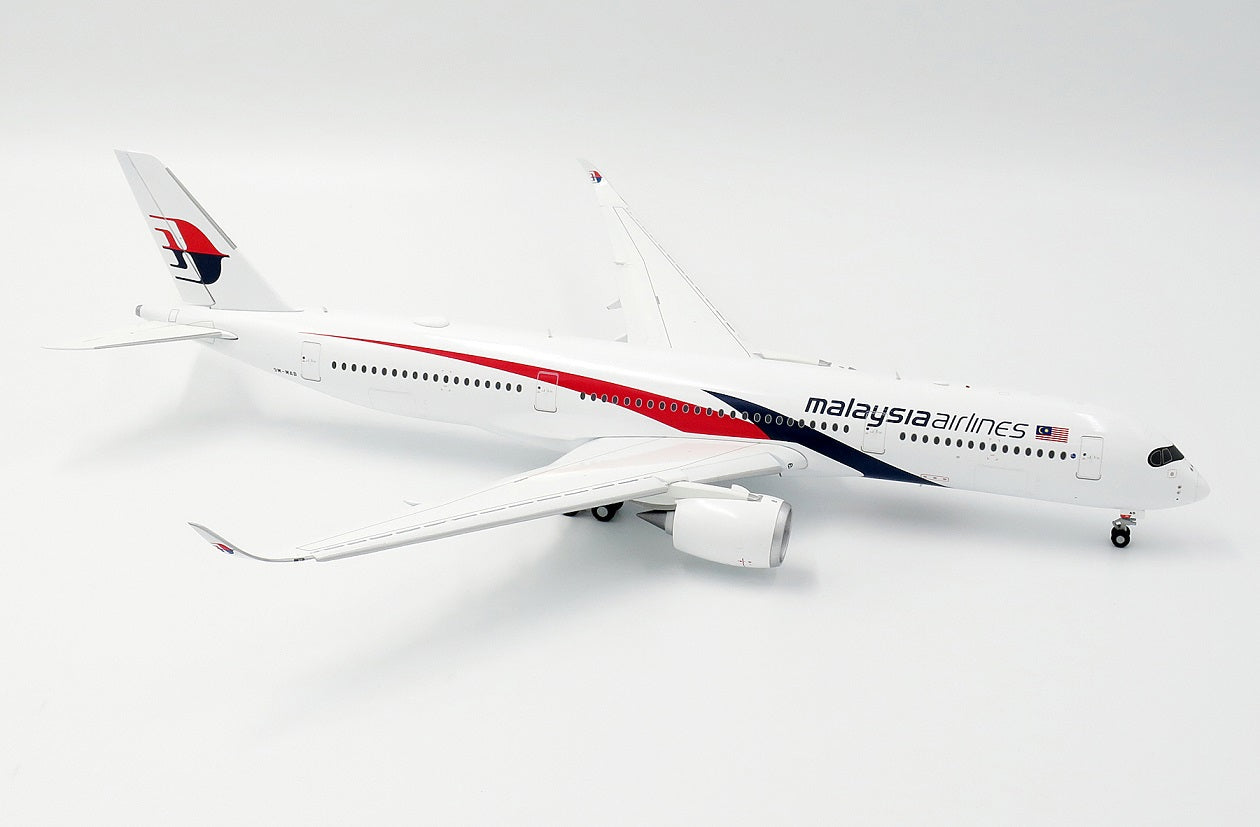 JC WINGS A350-900 MALAYSIA AIRLINES (FLAPS DOWN) REG: 9M-MAB