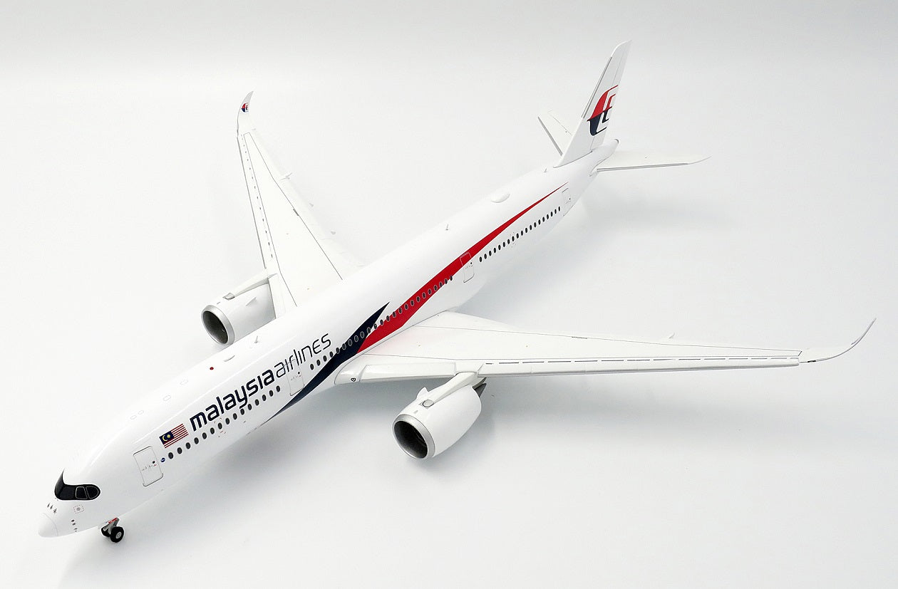 JC WINGS A350-900 MALAYSIA AIRLINES (FLAPS DOWN) REG: 9M-MAB