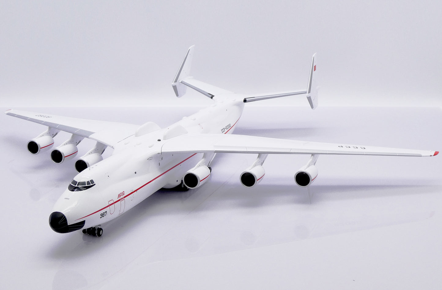 JC WINGS AN-225 RED LINE REG: CCCP-82060