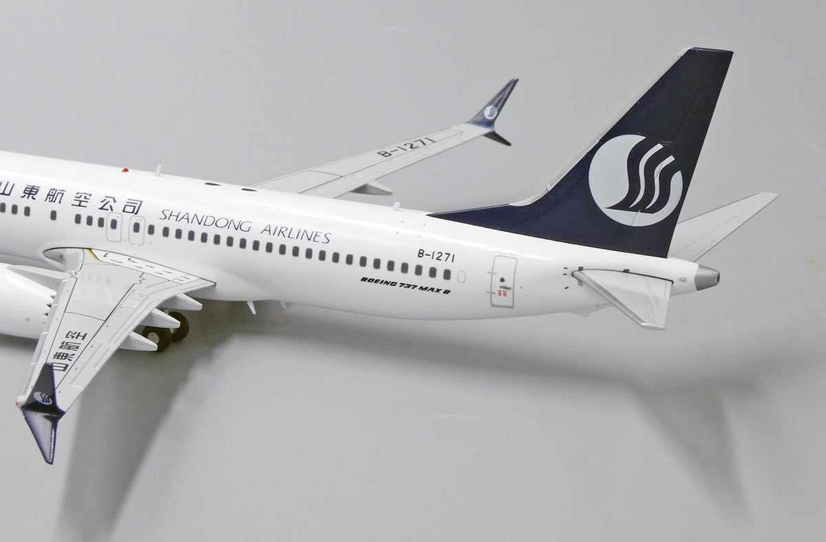 JC WINGS B737-8 MAX SHANGDONG AIRLINES REG: B-1271