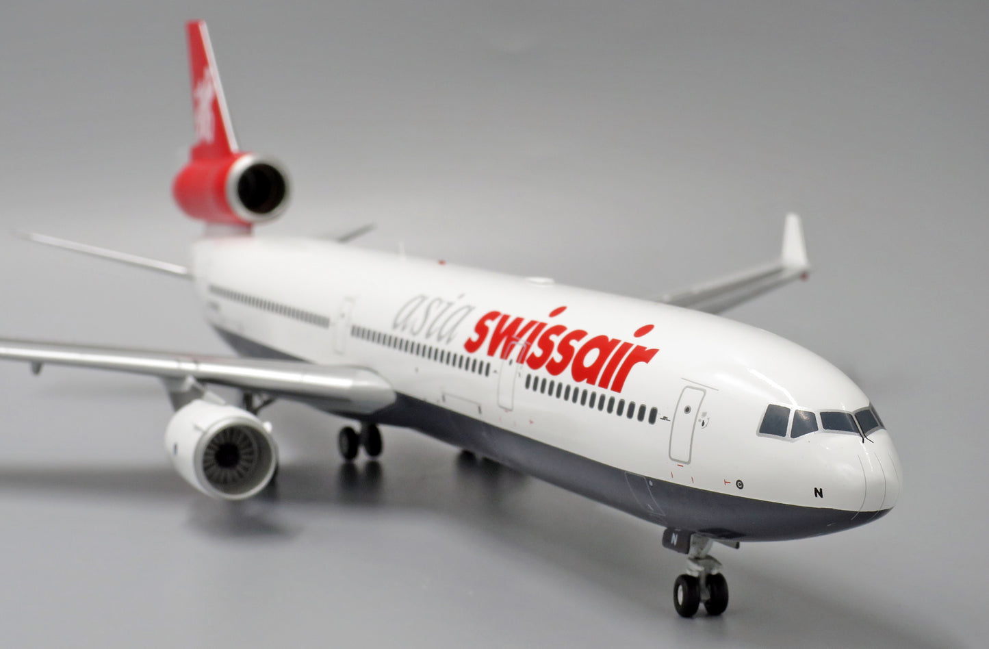 JC WINGS MD-11 SWISSAIR ASIA REG: HB-IWN