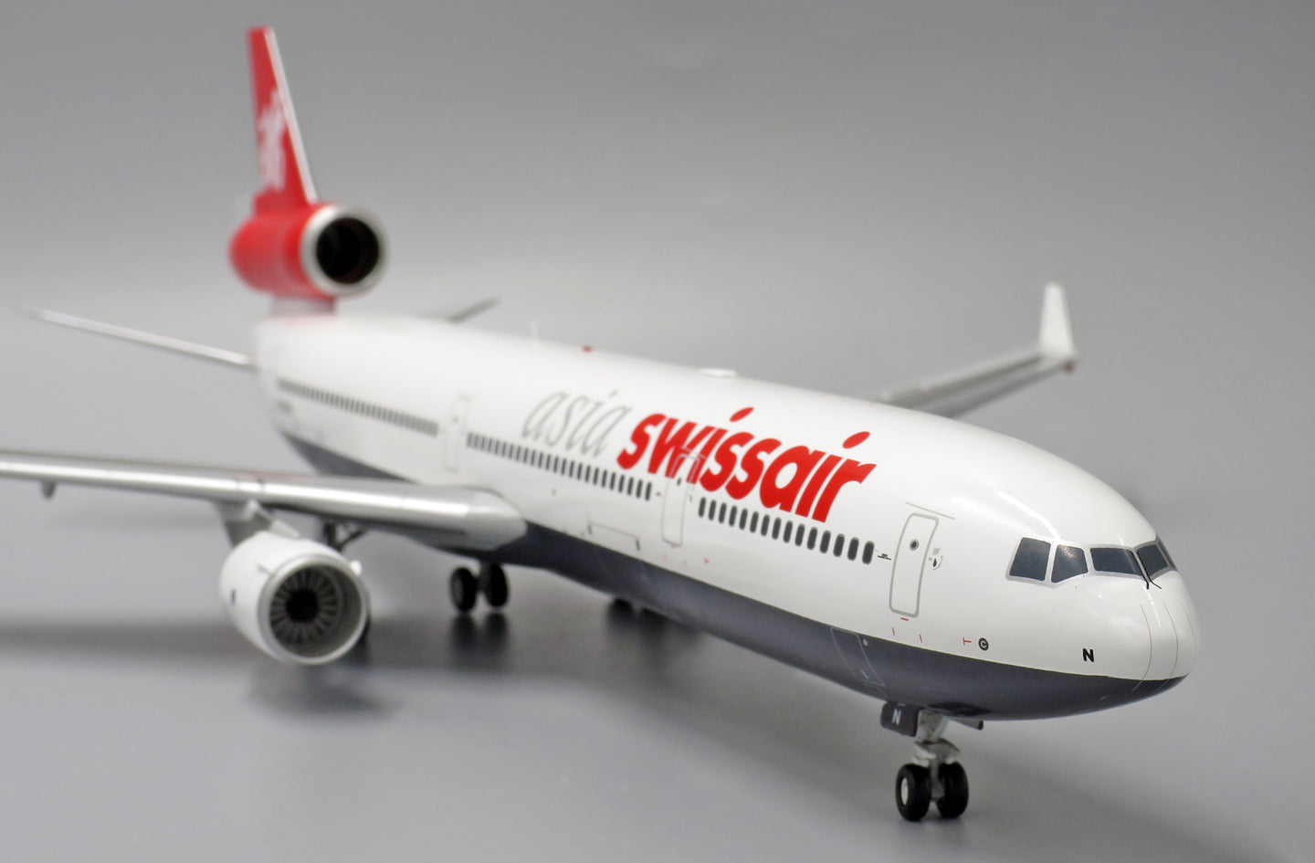 JC WINGS MD-11 SWISSAIR ASIA REG: HB-IWN