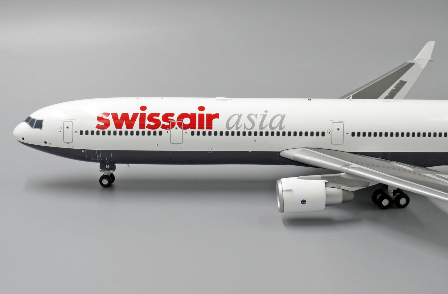 JC WINGS MD-11 SWISSAIR ASIA REG: HB-IWN