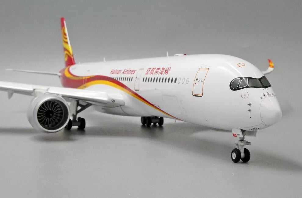 JCWINGS HAINAN AIRLINES A350 REG: B1070 FLAPS DOWN