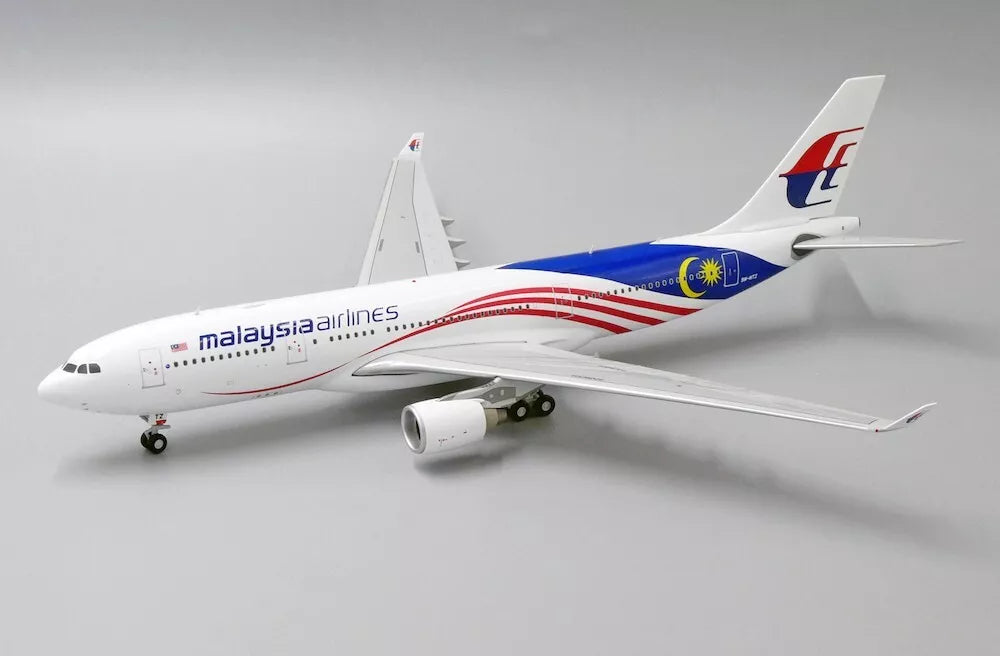 JC WINGS A330-200 MALAYSIA AIRLINES "NEGARAKU" REG: 9M-MTZ
