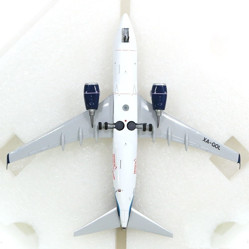 JC WINGS B737-700 AEROMEXICO REG: XA-GOL