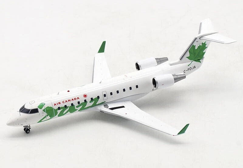 JC WINGS CRJ-200ER AIR CANADA GREEN "JAZZ" REG: C-FDJA