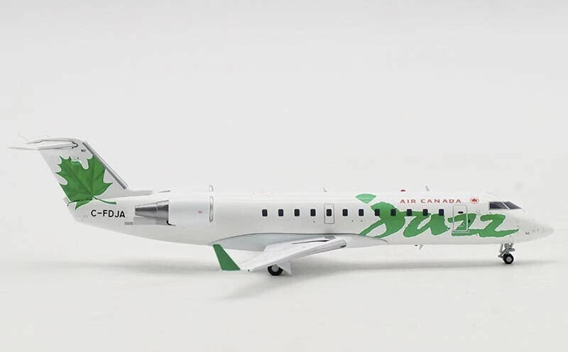 JC WINGS CRJ-200ER AIR CANADA GREEN "JAZZ" REG: C-FDJA