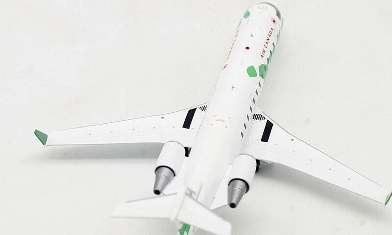 JC WINGS CRJ-200ER AIR CANADA GREEN "JAZZ" REG: C-FDJA
