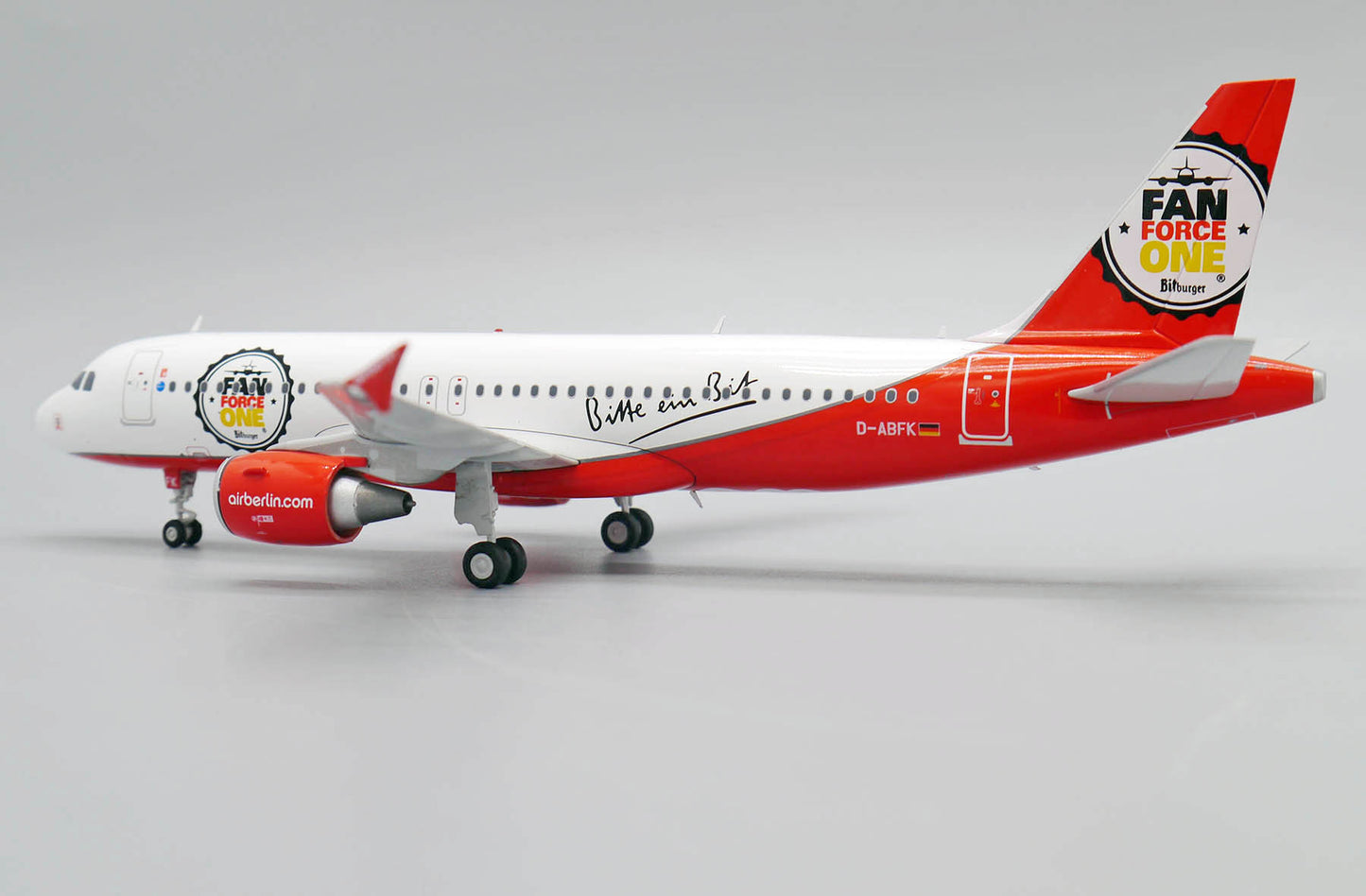 JC WINGS A320 AIR BERLIN "FAN FORCE ONE" REG: D-ABFK