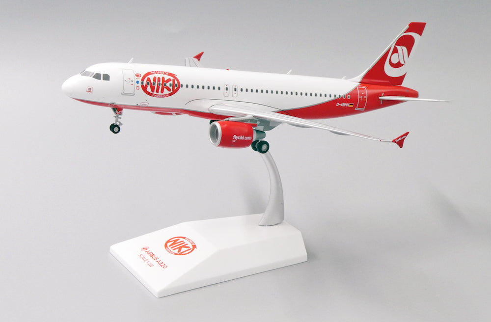 JCWINGS A320 NIKI REG: D-ABHH