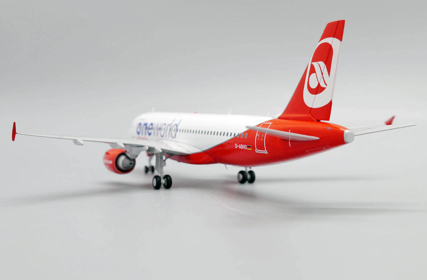 JC WINGS A320 AIR BERLIN ONEWORLD REG: D-ABHO