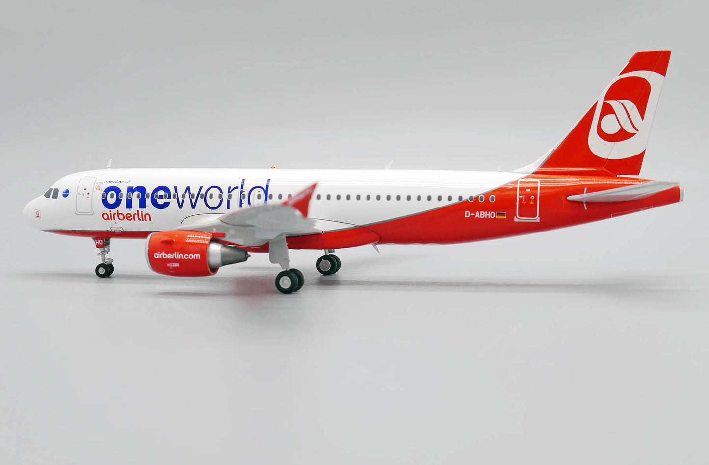 JC WINGS A320 AIR BERLIN ONEWORLD REG: D-ABHO
