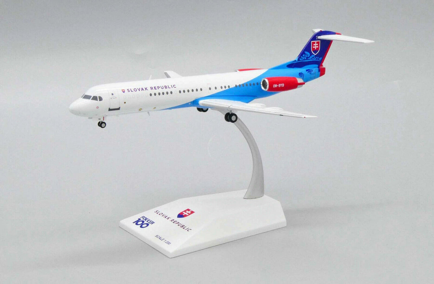 JC WINGS FOKKER 100 SLOVAKIAN FLYING SERVICE REG: OM-BYB