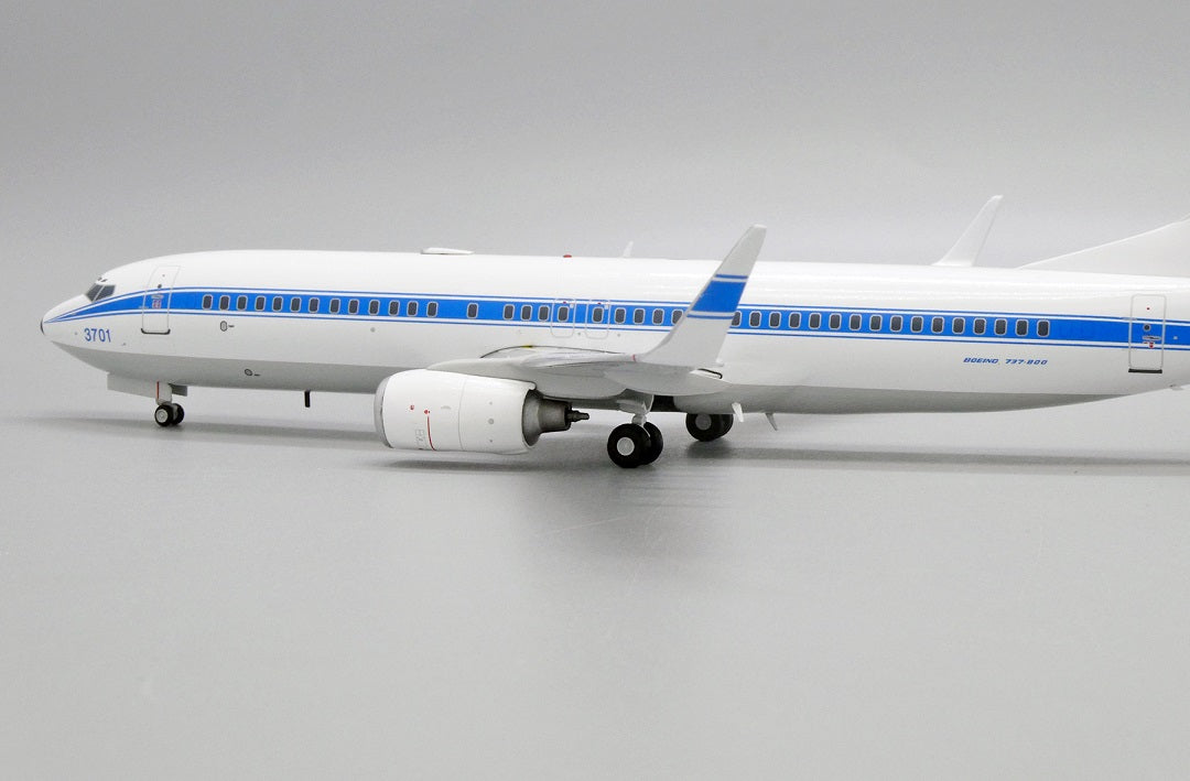 JC WINGS B737-800 TAIWAN AIR FORCE REG: 3701