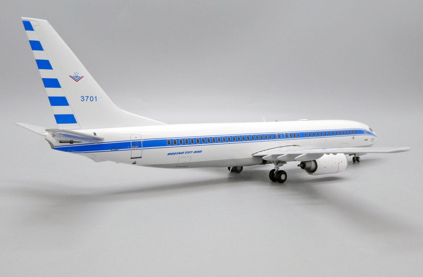 JCWINGS B737-800 TAIWAN AIR FORCE REG: 3701