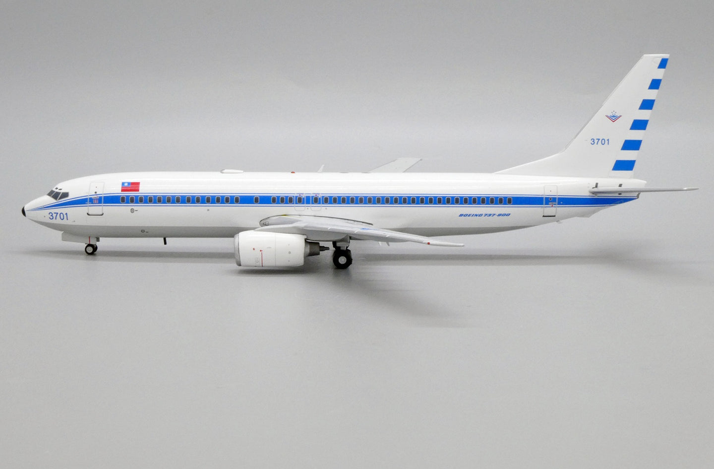 JCWINGS B737-800 TAIWAN AIR FORCE REG: 3701