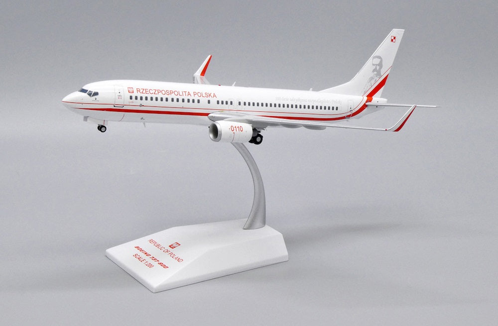 JC WINGS B737-800 POLISH AIR FORCE REG: 0110