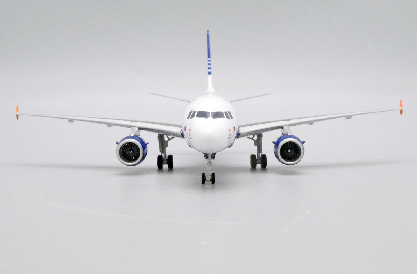 JCWINGS A319 AURORA AMUR TIGER REG: VQ-BBD