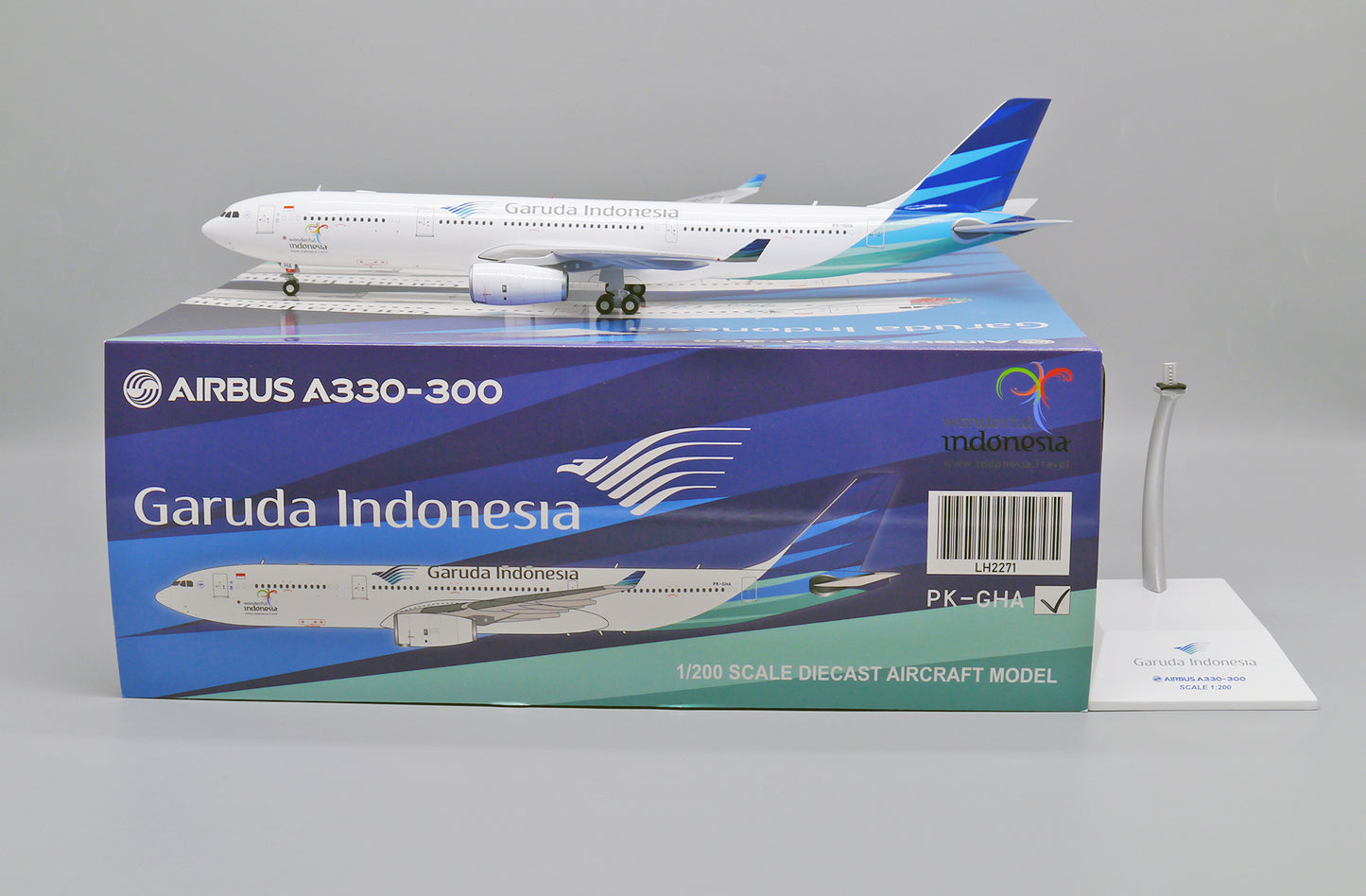 JC WINGS A330-300 GARUDA INDONESIA REG: PK-GHA