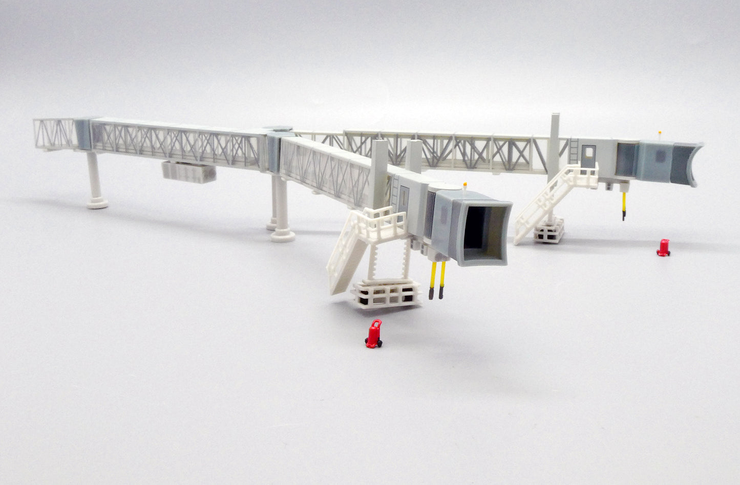 JCWINGS AIR BRIDGE B747 (TRANSPARENT)