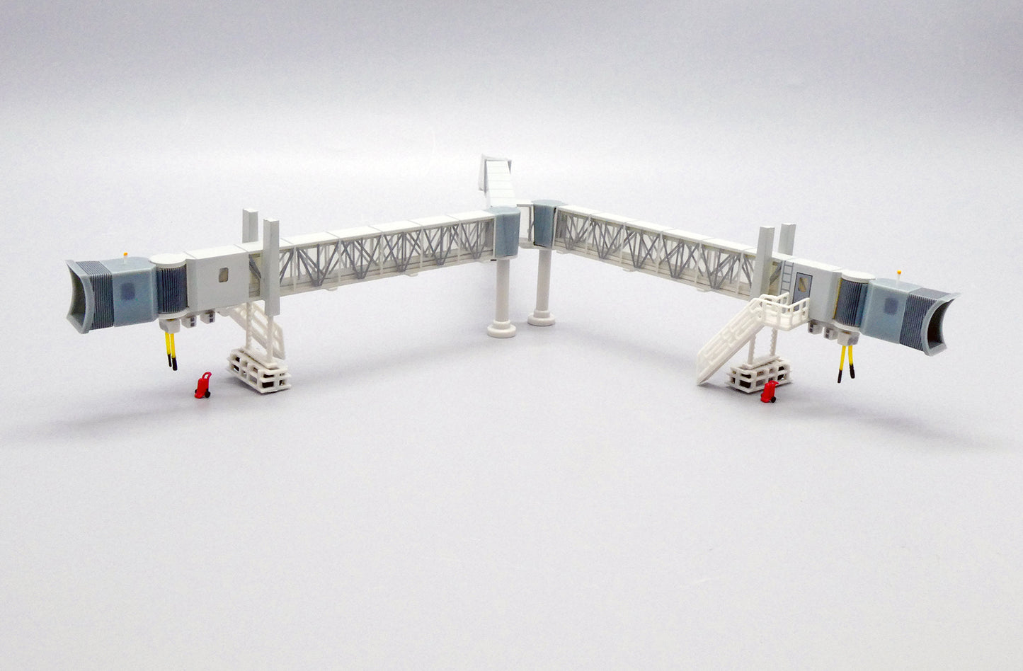 JCWINGS AIR BRIDGE B747 (TRANSPARENT)