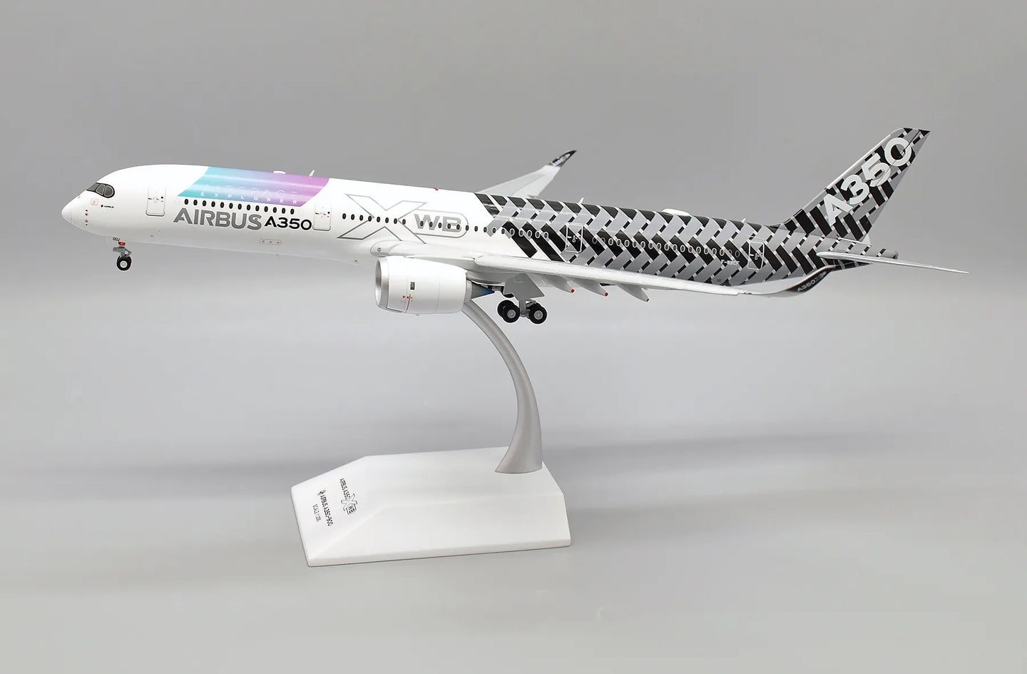 JCWINGS A350 AIRSPACE EXPLORER FLAP DOWN REG: F-WWCF