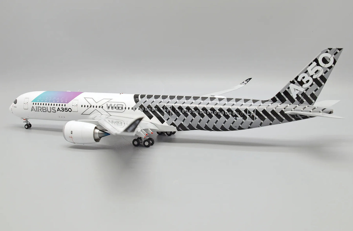 JCWINGS A350 AIRSPACE EXPLORER FLAP DOWN REG: F-WWCF
