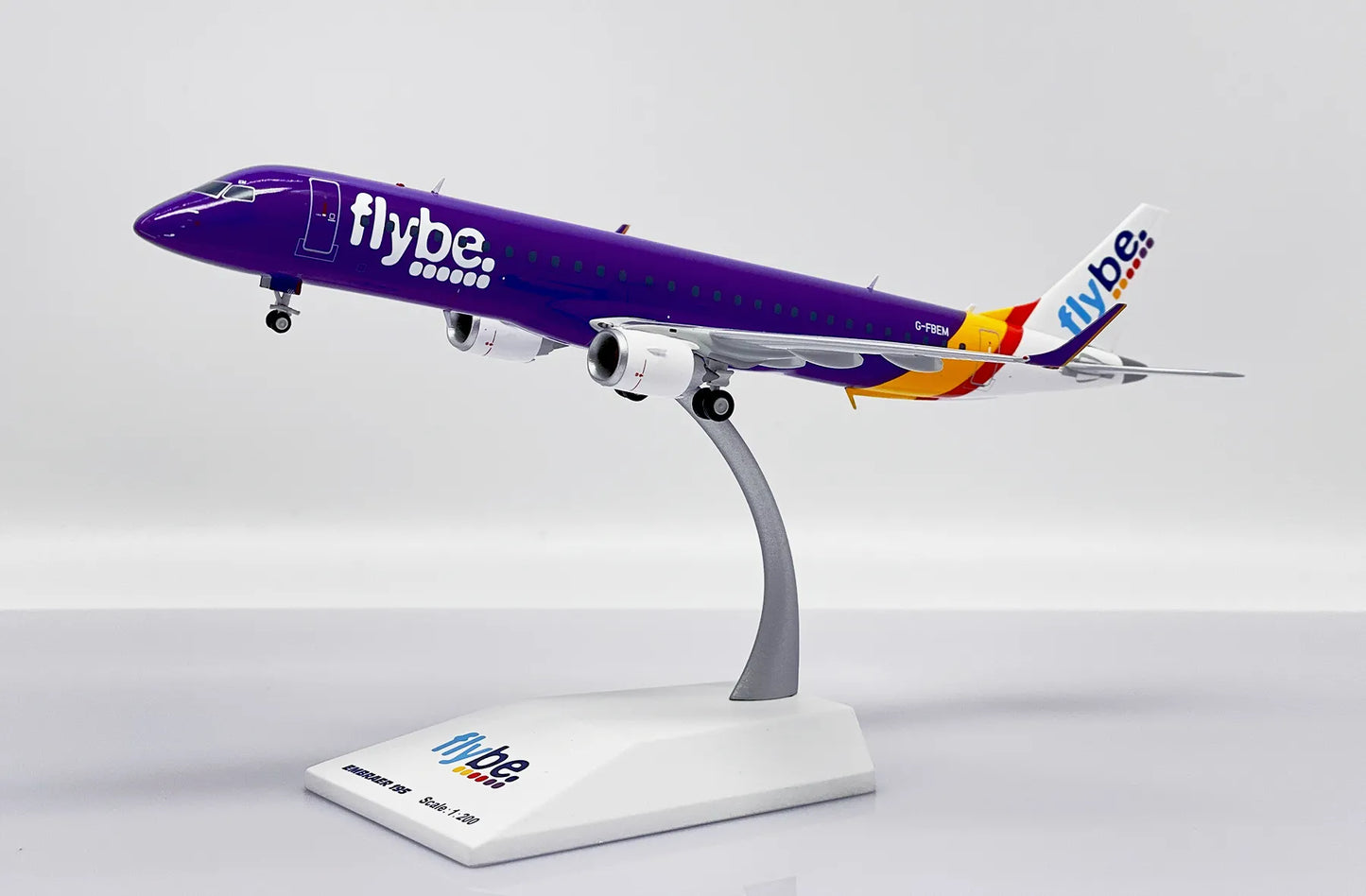 JC WINGS ERJ-195LR FLYBE REG: G-FBEM