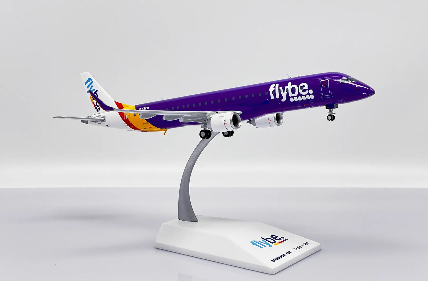 JC WINGS ERJ-195LR FLYBE REG: G-FBEM