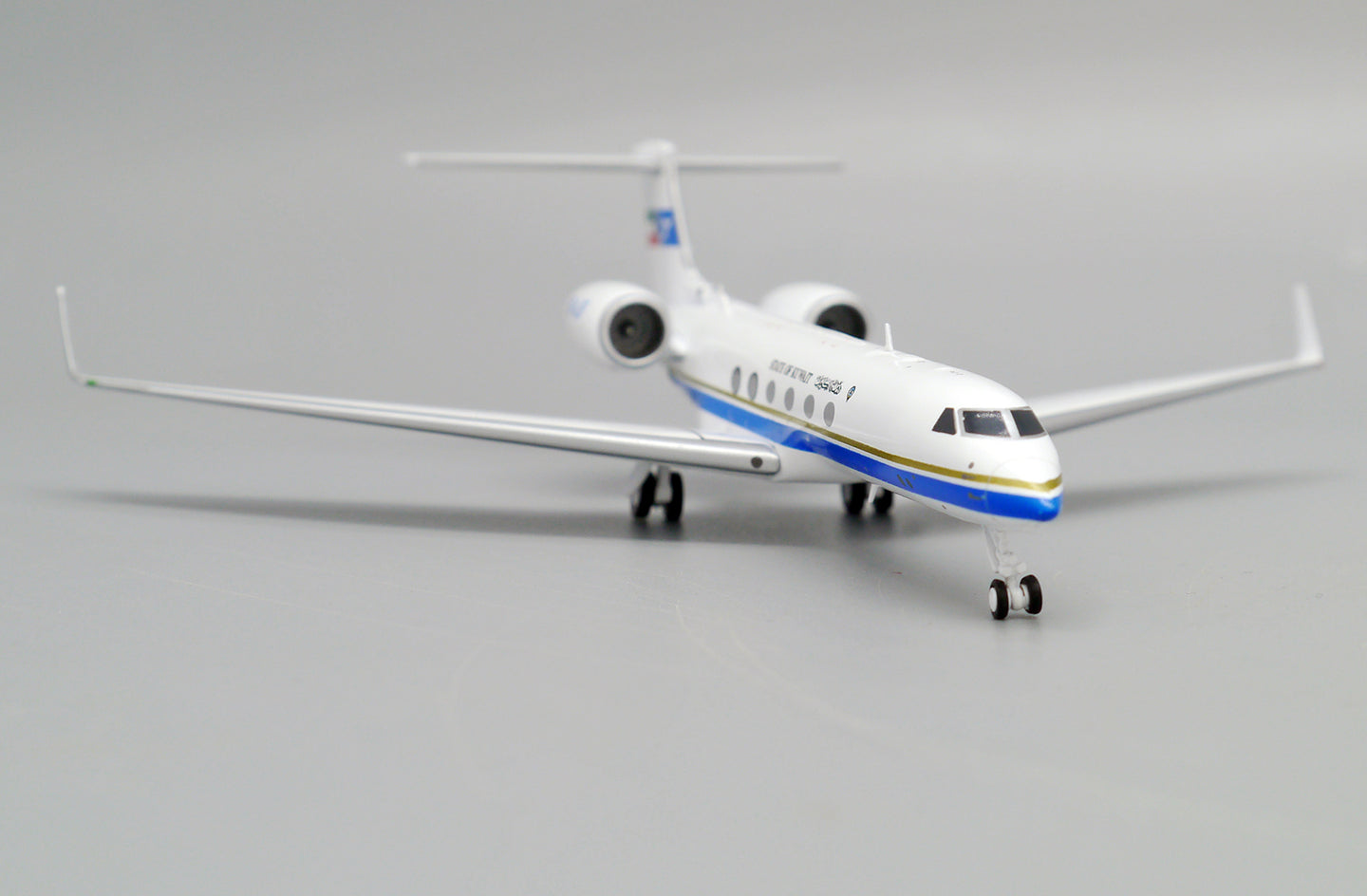 JC WINGS GULFSTREAM G-V KUWAIT GOVERNMENT REG: 9K-AJF