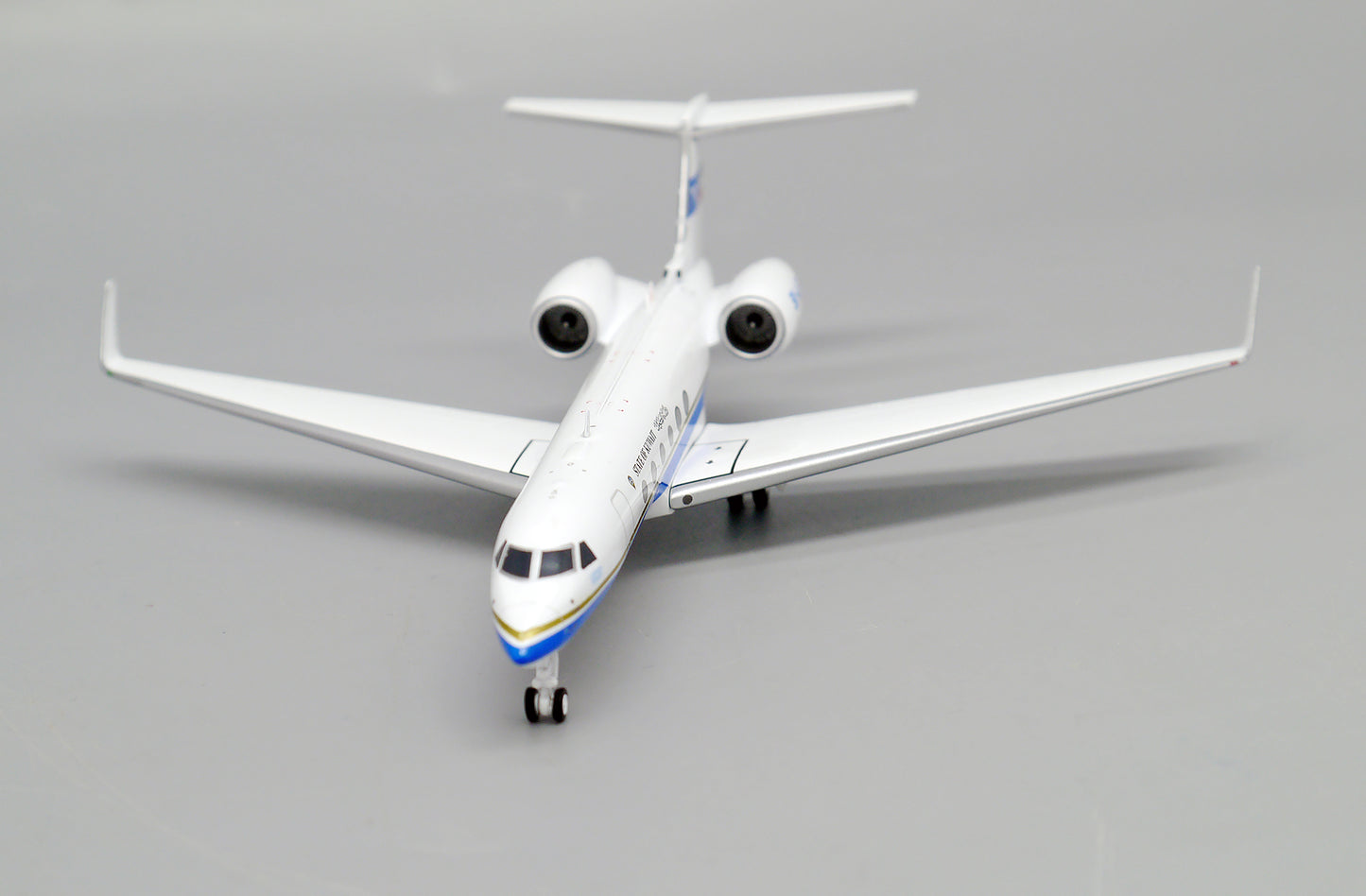 JC WINGS GULFSTREAM G-V KUWAIT GOVERNMENT REG: 9K-AJF