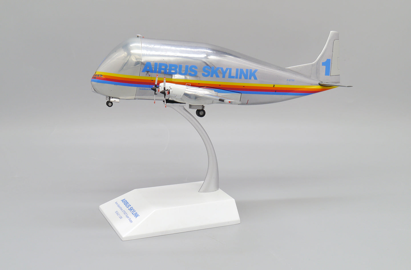 JC WINGS 377SGT SUPER GUPPY AERO-SPACELINES REG: F-BTGV