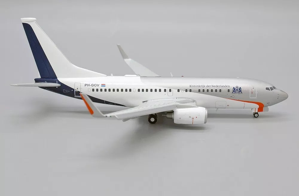 JCWINGS B737 NETHERLANDS GOVERNMENT FLAP DOWN