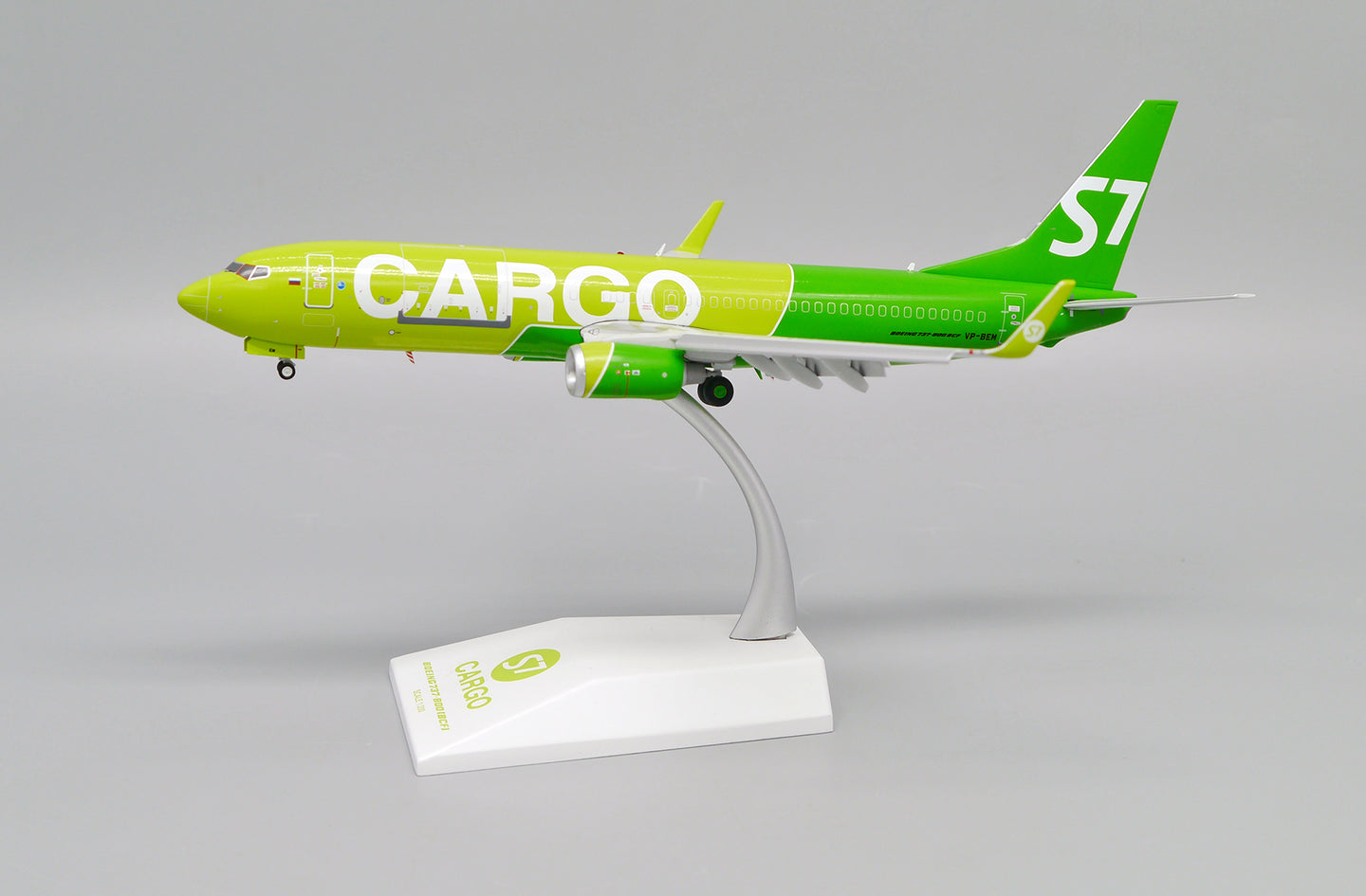 JC WINGS B737-800BCF S7 CARGO (FLAPS DOWN) REG: VP-BEM