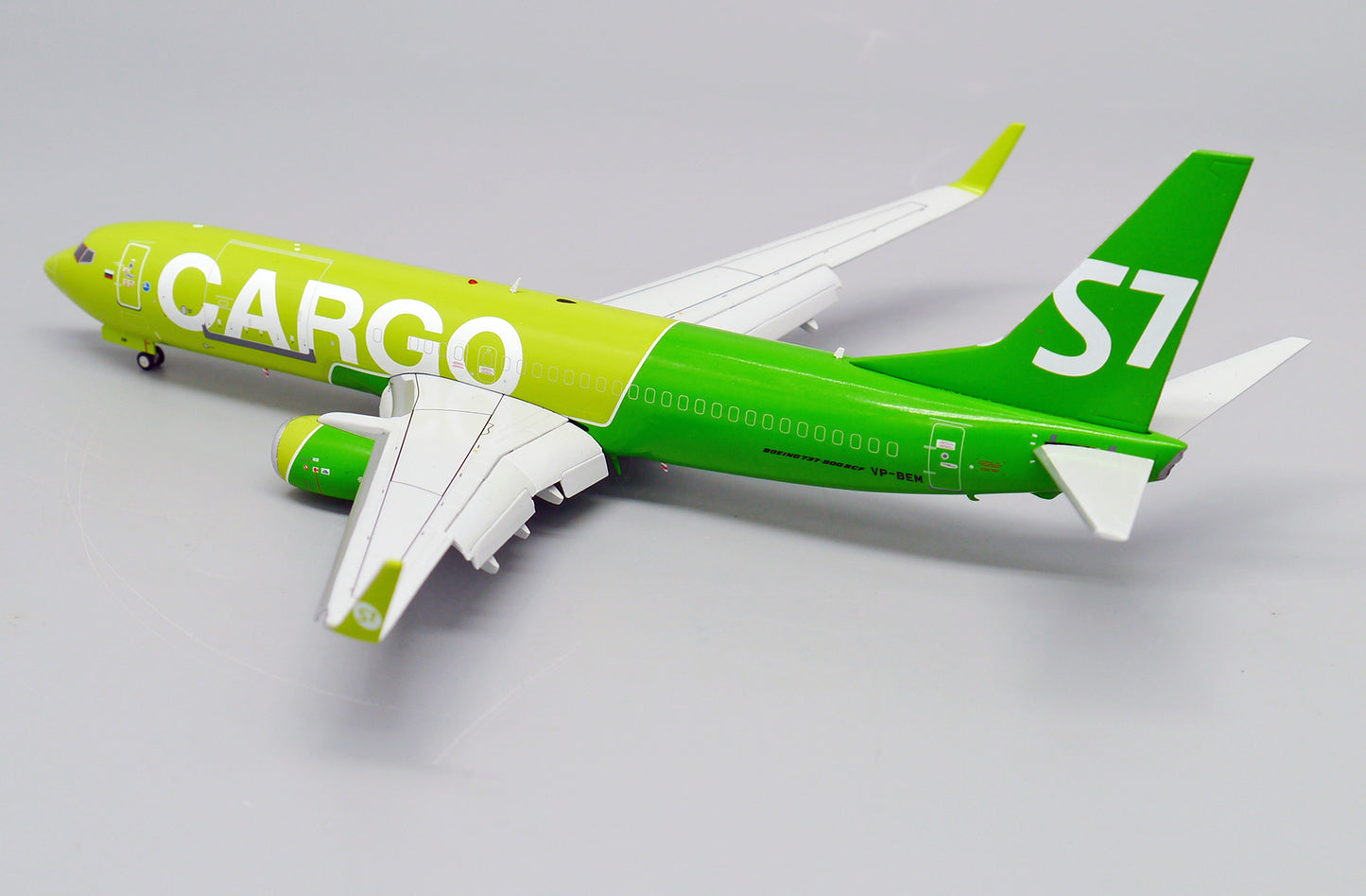 JC WINGS B737-800BCF S7 CARGO (FLAPS DOWN) REG: VP-BEM
