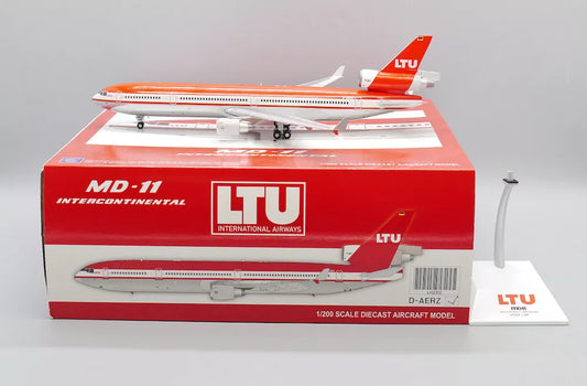 JC WINGS MD-11 LTU REG: D-AERZ