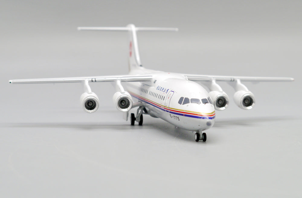 JCWINGS BAE-146-300 MAKUNG AIRLINES BRITISH AEROSPACE REG: B-1775