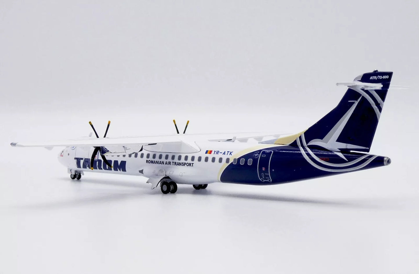 JC WINGS ATR72-600 TAROM REG: YR-ATK