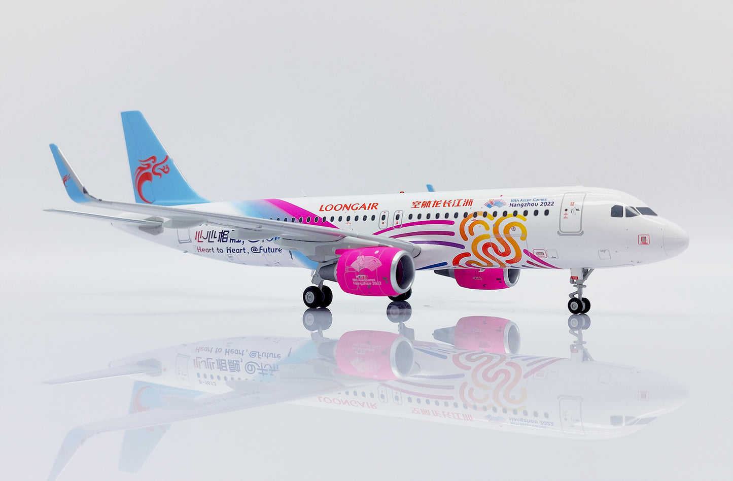 JC WINGS A320 LOONGAIR "HEART TO HEART FUTURE" REG: B-1673