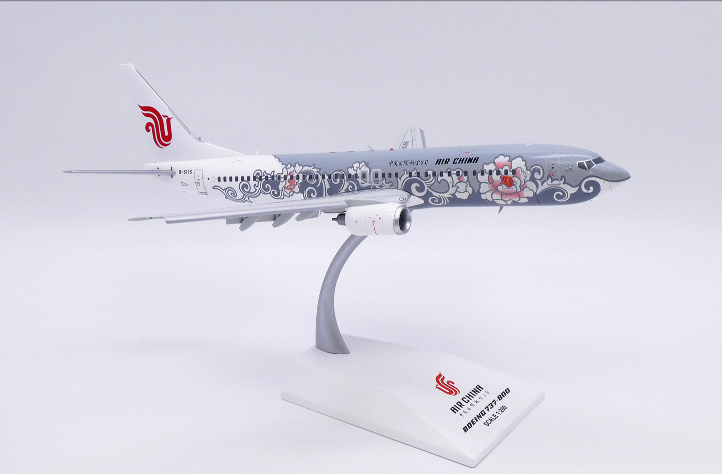 JC WINGS B737-800 AIR CHINA "SILVER PEONY" (FLAPS DOWN) REG: B-5176