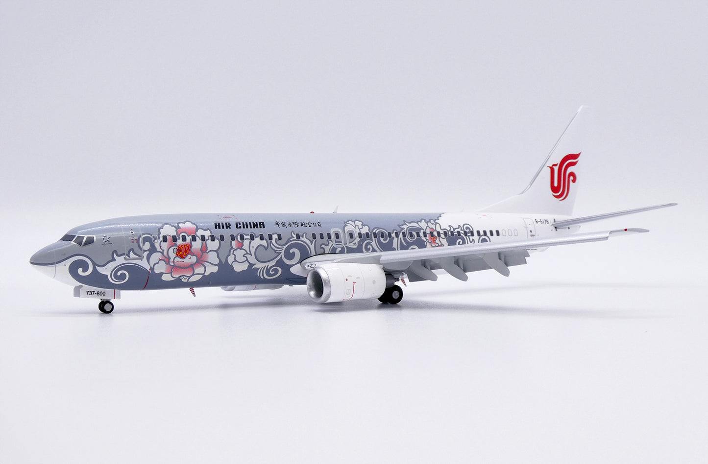 JC WINGS B737-800 AIR CHINA "SILVER PEONY" (FLAPS DOWN) REG: B-5176
